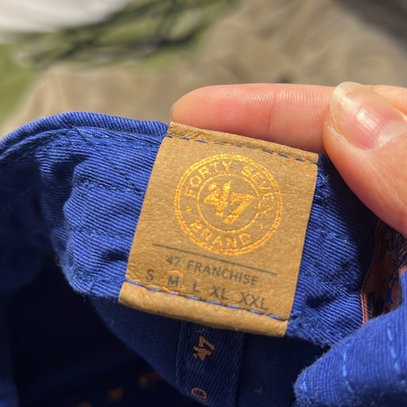 Mariners hat - Picture 3 of 3